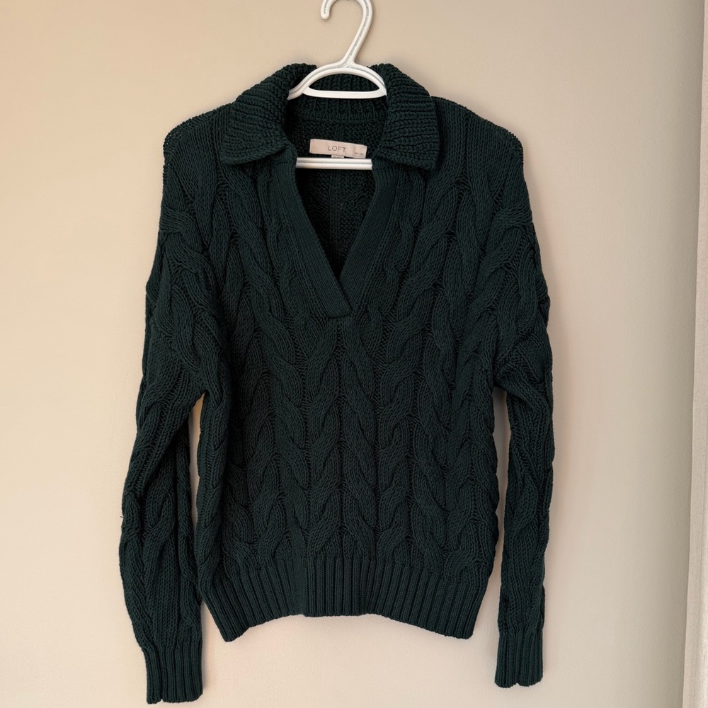 LOFT Women’s collared V-Neck Cable Knit Sweater in Deep Green SZ SP